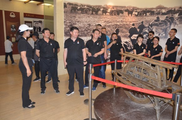 ��˾�M���_(k��i)չ���}�h��